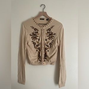 Moda INTERNATIONAL. Detailed beading. Sweater.